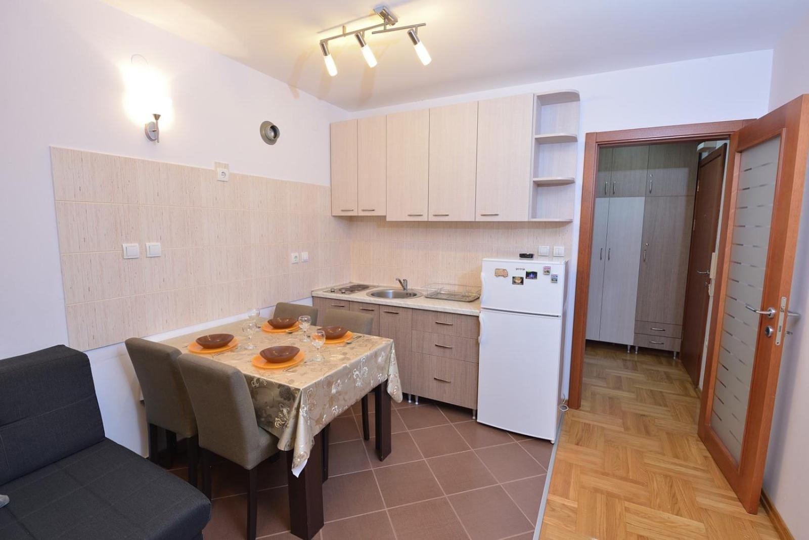 Studio Apartman Zvezdana Noc Врнячка-Баня Экстерьер фото